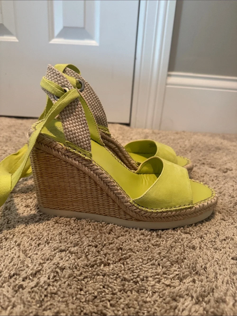 Vince Camuto vince camuto
